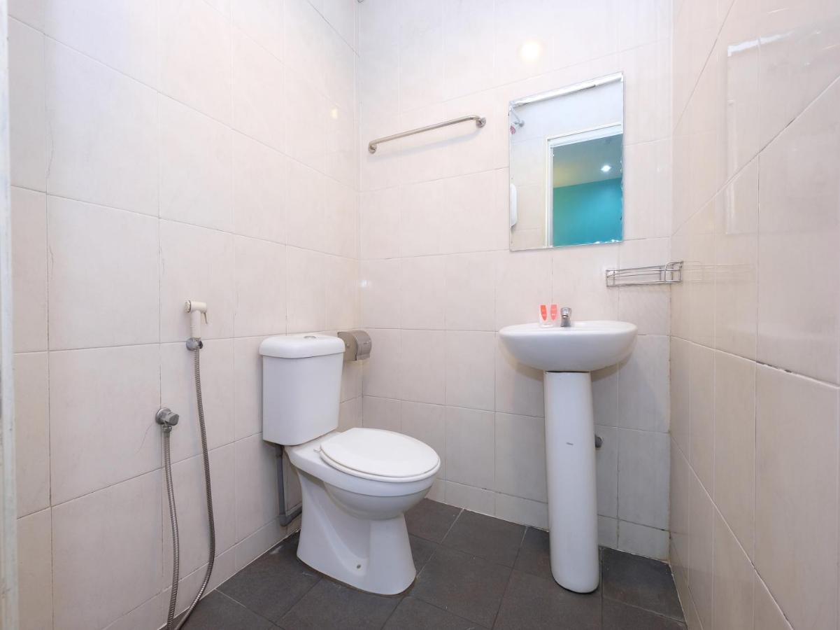 Marjan Hotel Sdn Bhd Chukai Bagian luar foto