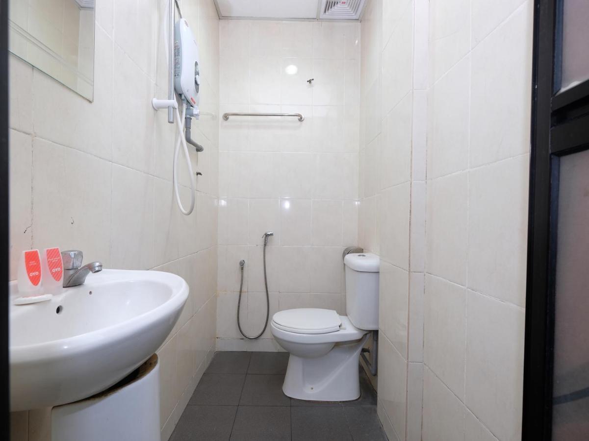 Marjan Hotel Sdn Bhd Chukai Bagian luar foto