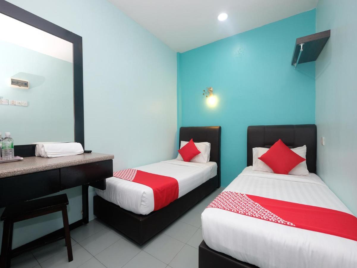 Marjan Hotel Sdn Bhd Chukai Bagian luar foto